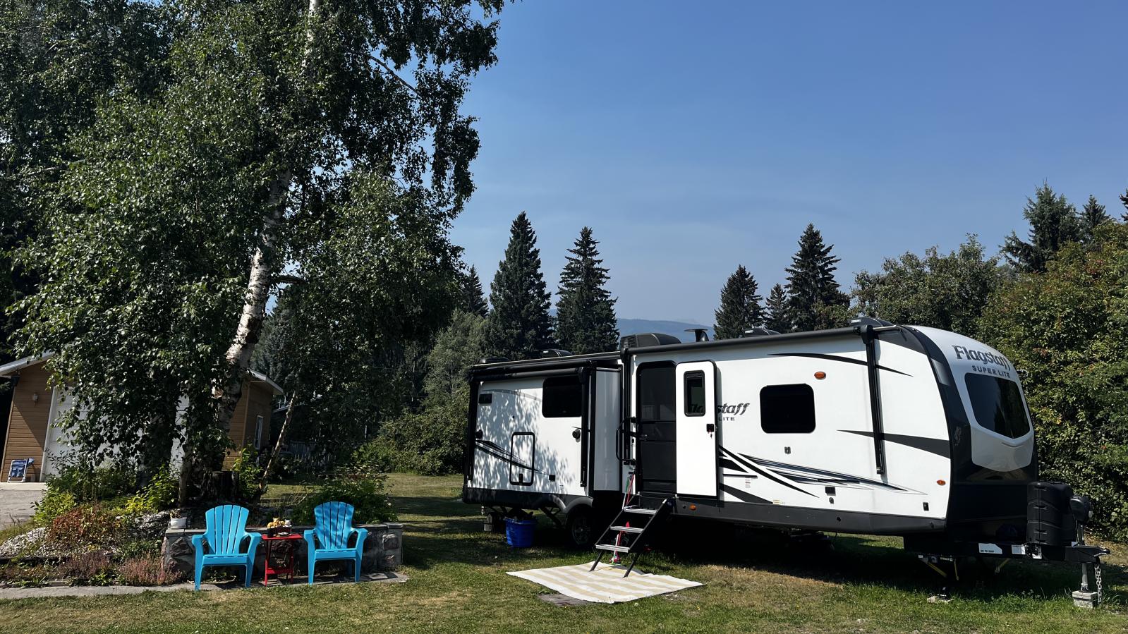 Classic Camping RV Golden BC