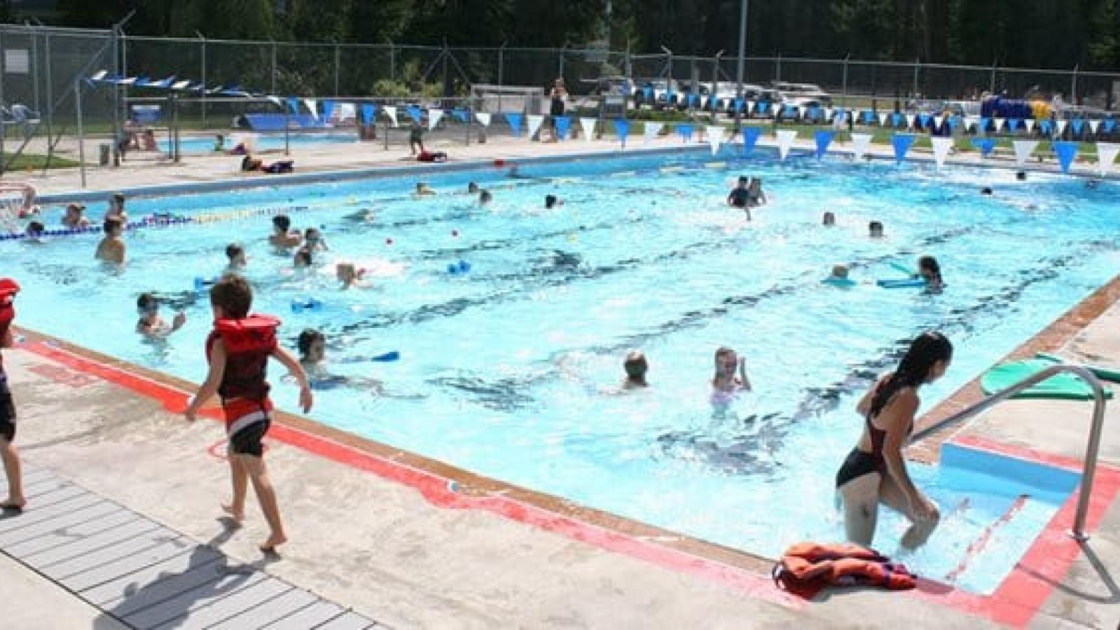 Golden Swimming Pool